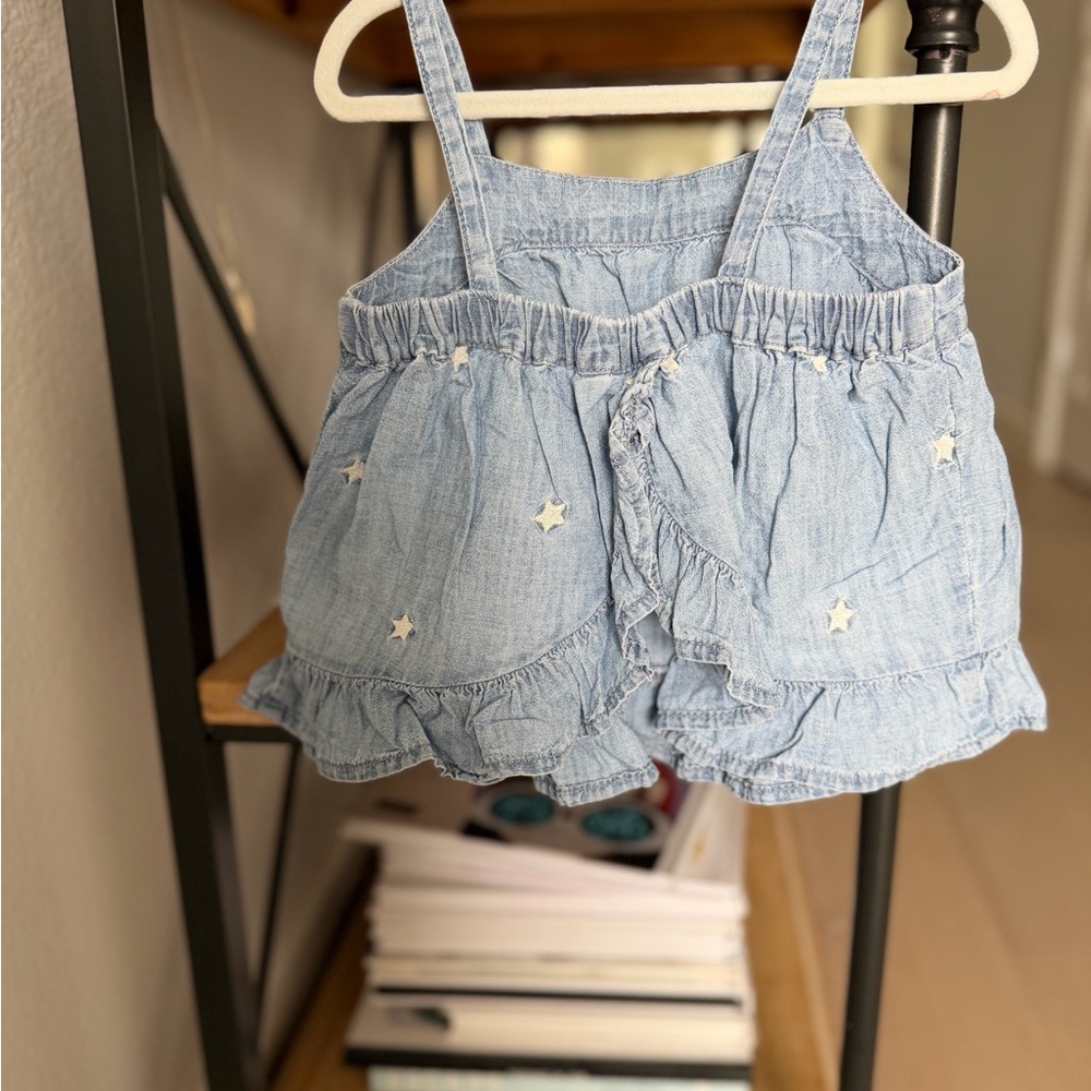 GAP Light Blue Denim Toddler Outfit - Picture 3 of 6